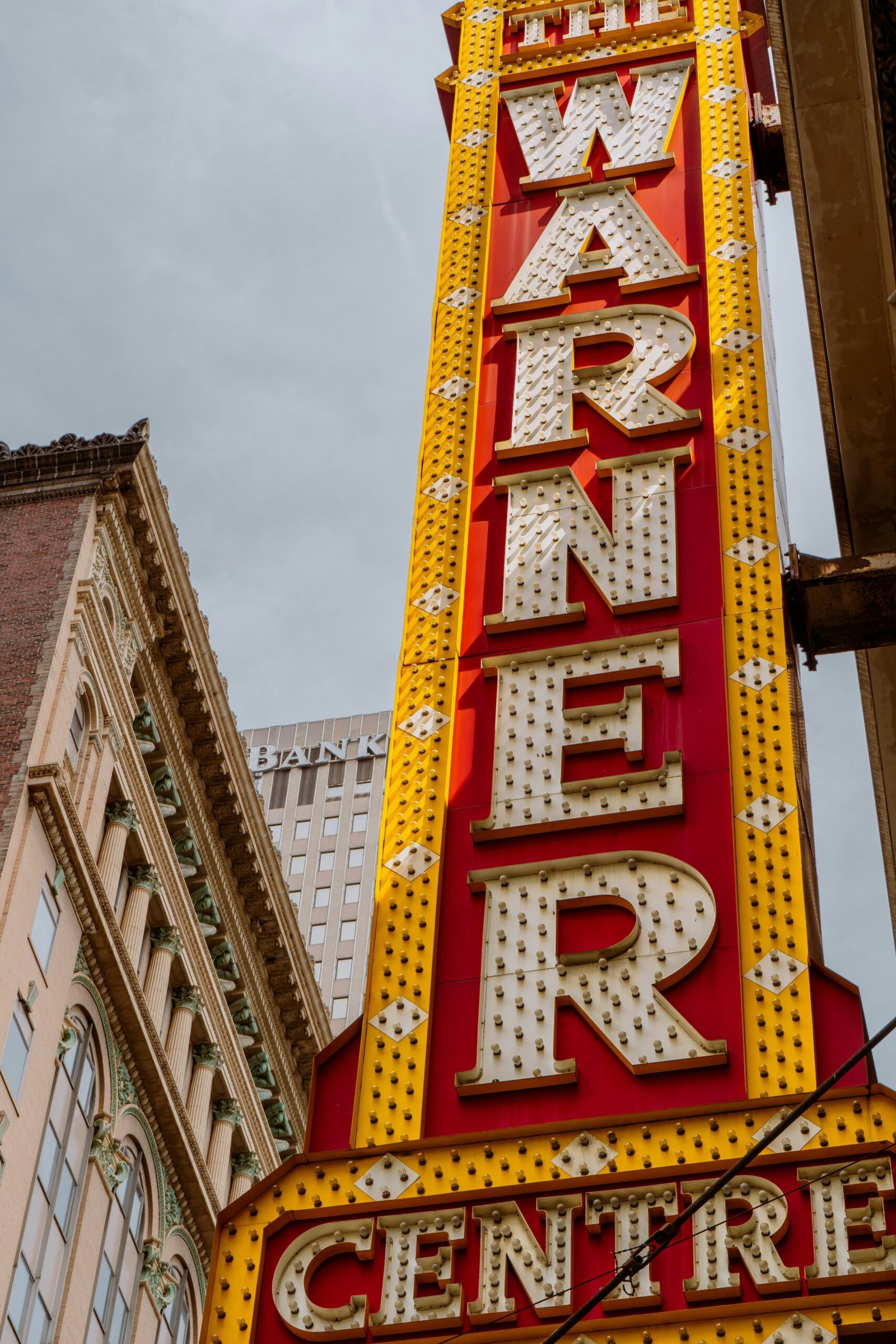 Consigue entradas para Warner con grandes descuentos