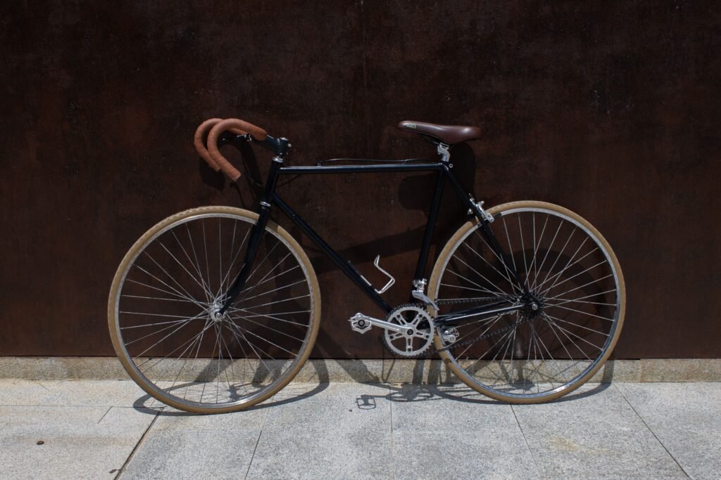 la-grupetta-alcobendas-bh-concept-store-impulsa-el-ciclismo